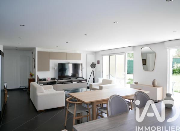 Maison à vendre 6 pièces 149 m² Saint-Brice-sous-Forêt