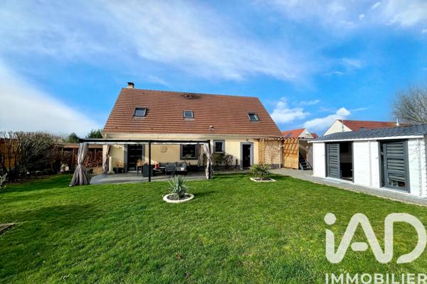 Maison à vendre 7 pièces 154 m² Sainte-Gemme-Moronval