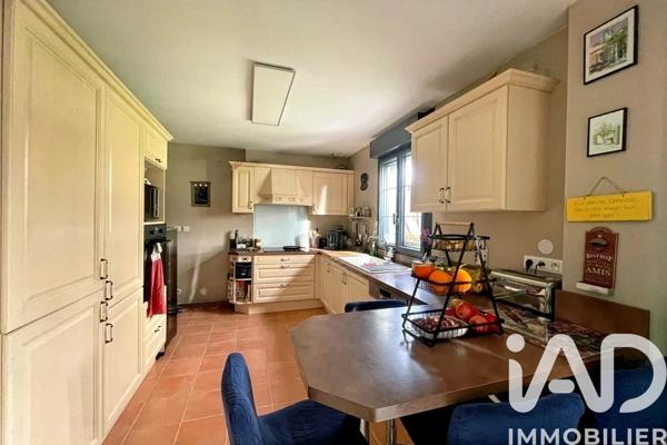 Maison à vendre 7 pièces 154 m² Sainte-Gemme-Moronval