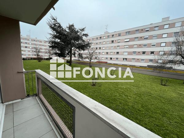 Location Studio meublé 26.42 m² - 40 RUE DU RAISIN Colmar 68000