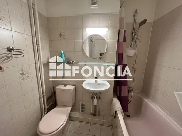 Location Studio meublé 26.42 m² - 40 RUE DU RAISIN Colmar 68000