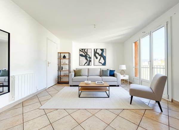 Appartement 5 pièces - 84 m² Exclusivité efficity