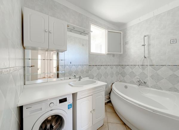 Appartement 5 pièces - 84 m² Exclusivité efficity