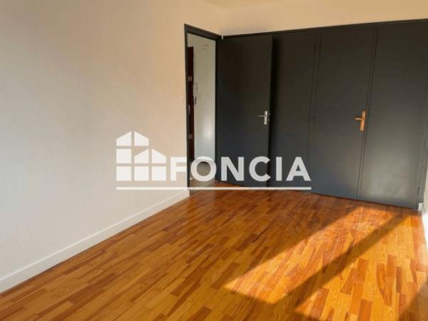 Location Appartement 2 pièces 48.42 m² - 24 RUE JEAN-CLAUDE TISSOT Saint-etienne 42000