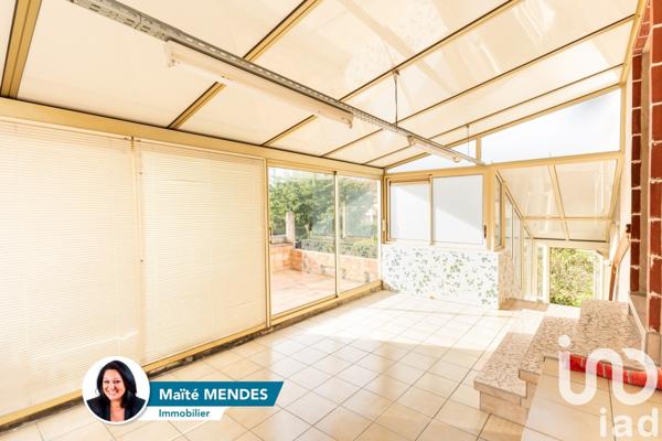 Maison traditionnelle 5 pièces de 107 m² à Saint-Galmier (42330)