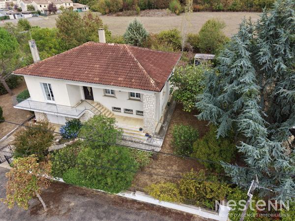 A Vendre Maison de 97 m² avec sous-sol complet et jardin paysagé à Condom