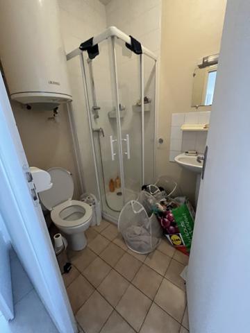 Thouars (79100) ref 93471 THOUARS Proche centre immeuble composé de 3 appartements loués