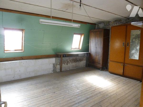 A deux pas du centre-ville de Cosne-Cours-sur-Loire dans la Nièvre (58),