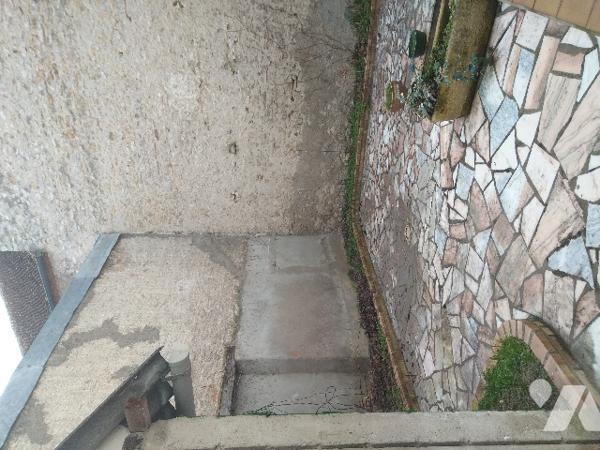 A deux pas du centre-ville de Cosne-Cours-sur-Loire dans la Nièvre (58),