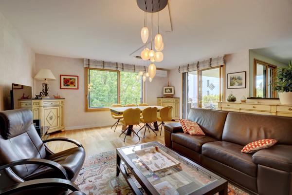 Lyon 5 - Point du Jour - Appartement de 119,54 m² avec terrasse de 20 m² - 4 chambres - piscine