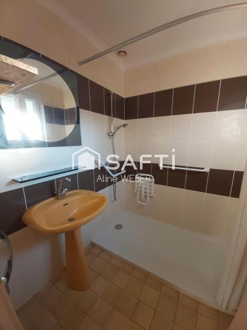 Splendide maison d'habitation SANS VIS A VIS !!!!