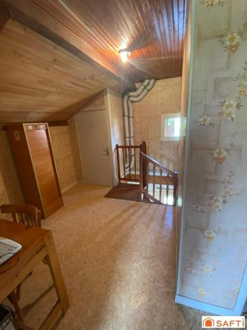 Maison situer dans village a 2h de Paris , commune très agréable.