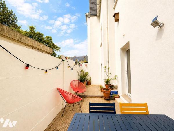 A VENDRE - SAINT-NAZAIRE Maison dans le Centre-ville avec garage et terrasse