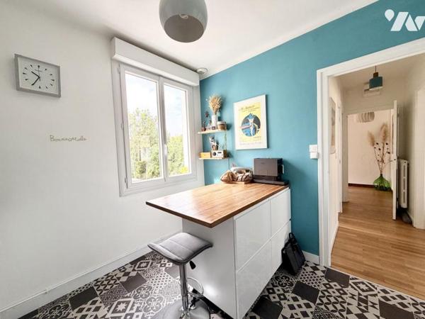 A VENDRE - SAINT-NAZAIRE Maison dans le Centre-ville avec garage et terrasse