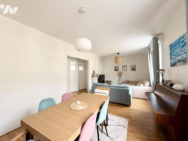 A VENDRE - SAINT-NAZAIRE Maison dans le Centre-ville avec garage et terrasse