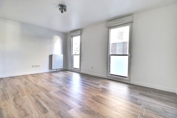 Appartement Aubervilliers 1 pièce(s) 31 m2