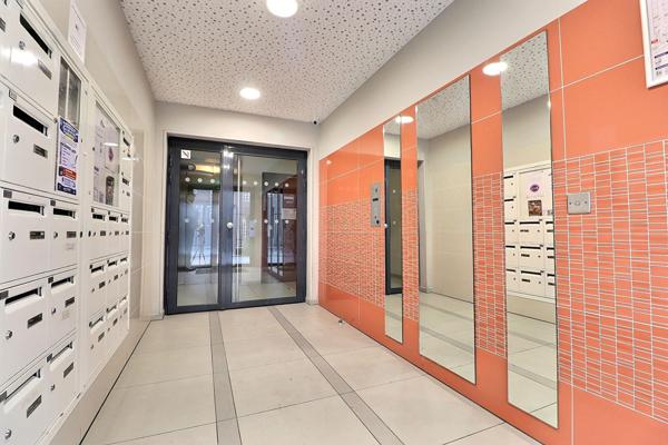 Appartement Aubervilliers 1 pièce(s) 31 m2