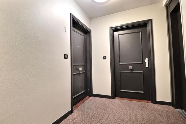 Appartement Aubervilliers 1 pièce(s) 31 m2