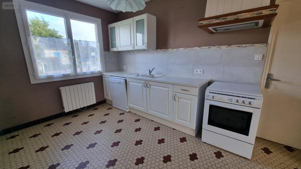 Maison à vendre à Jonzac en Charente-Maritime (17500), ref : 1899