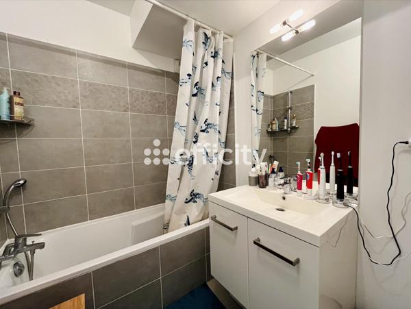 Appartement 4 pièces - 80 m²