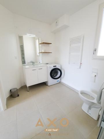 LA CIOTAT - APPARTEMENT T1 NEUF - TERRASSE - CENTRE VILLE - 239 000