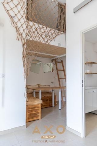 LA CIOTAT - APPARTEMENT T1 NEUF - TERRASSE - CENTRE VILLE - 239 000