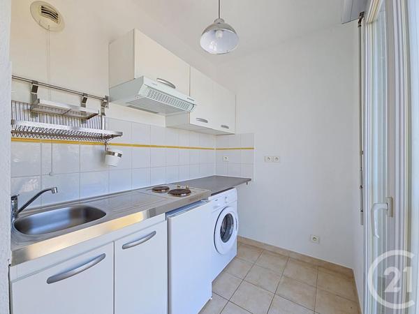 Appartement T1 à vendre  1 pièce - 28,10 m 2   MARSEILLE  - 13008
