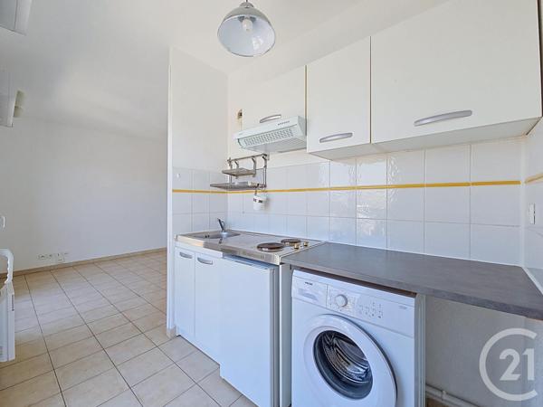Appartement T1 à vendre  1 pièce - 28,10 m 2   MARSEILLE  - 13008
