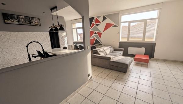Appartement à vendre |  Saint-Clair-de-la-Tour |  2 pièces | 65 m²