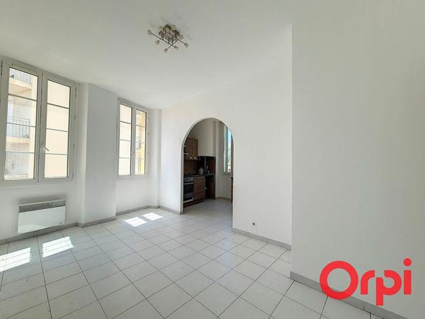 Appartement à louer  3 pièces • 56,77 m2 Ajaccio