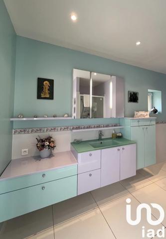 Maison à vendre 10 pièces 260 m² Marcillac-Saint-Quentin