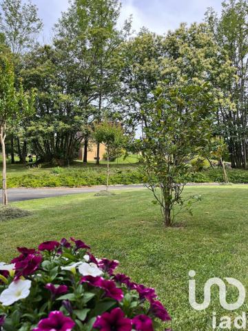 Maison à vendre 10 pièces 260 m² Marcillac-Saint-Quentin