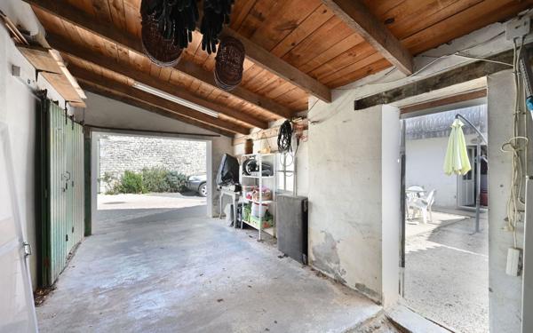 Maison à vendre    3 pièces •  Sainte-Marie-de-Ré