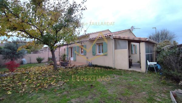 L'Isle-sur-la-Sorgue (84800) Maison de plain pied sans travaux exposée sud avec jardin proche commodités