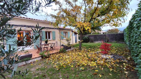L'Isle-sur-la-Sorgue (84800) Maison de plain pied sans travaux exposée sud avec jardin proche commodités