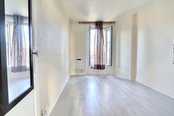 Appartement Aubervilliers 2 pièces 29.13 m2