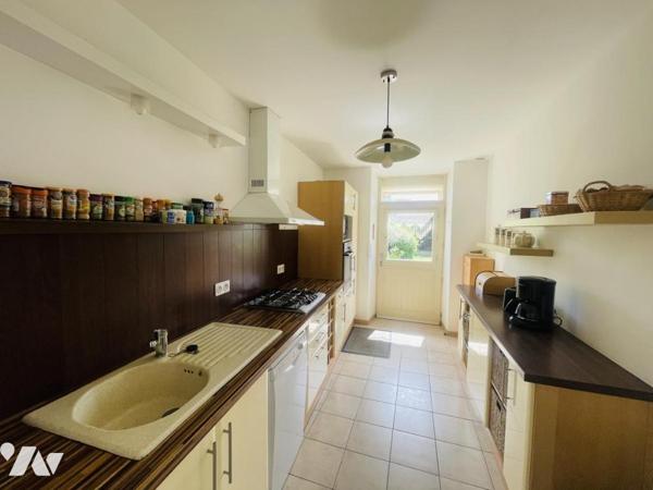 CARNAC : Maison rénovée 5 ch proche bourg