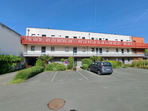 APPARTEMENT T3 centre ville des herbiers 70m2
