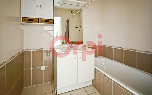Appartement à vendre    3 pièces • 67,68 m2 Villeurbanne