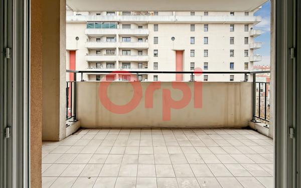 Appartement à vendre    3 pièces • 67,68 m2 Villeurbanne