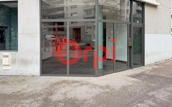 Appartement à vendre    3 pièces • 67,68 m2 Villeurbanne