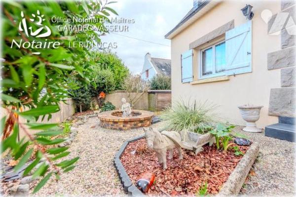 Maison familiale 4 chambres sur sous sol complet – Brest (quartier Pen ar Chleuz)
