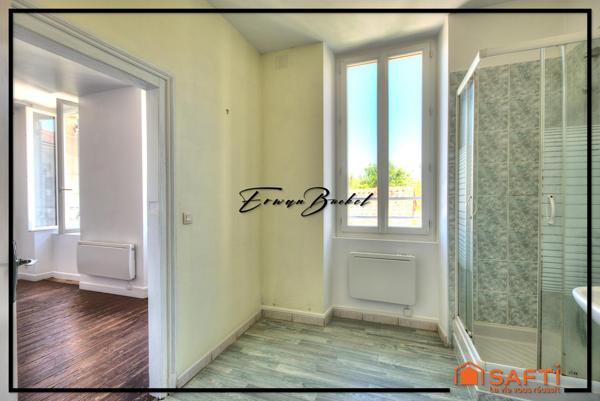 Ensemble immobilier composé de quatre maisons