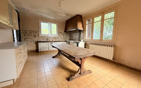 Maison à vendre    5 pièces •  Le Houga