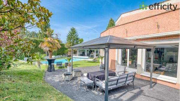 Maison 8 pièces - 264 m² Exclusivité