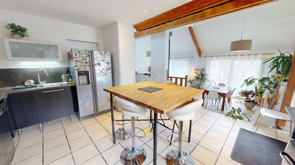 Maison 6 pièce(s) 4 chambre(s) 166 m²