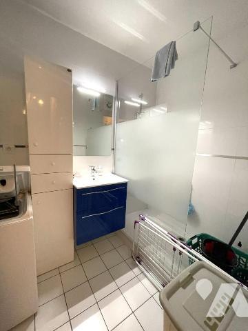 A VENDRE - SAINT-SEBASTIEN-SUR-LOIRE - Au rez-de-chaussée- Appartement T3 d'env 69.26m² avec garage.