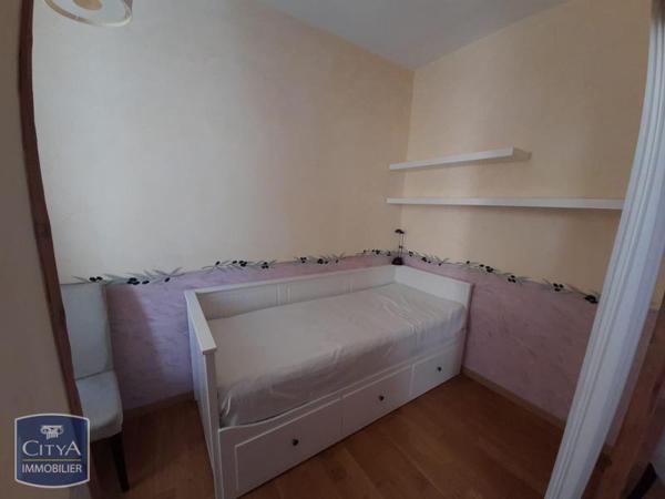 Appartement à louer 1 pièce 32.85m²