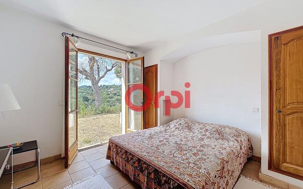 Maison à vendre    5 pièces •  Le Plan-de-la-Tour