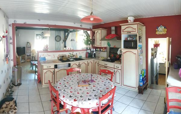 Maison à MELISEY, 70270 - 8 pièces 224m²